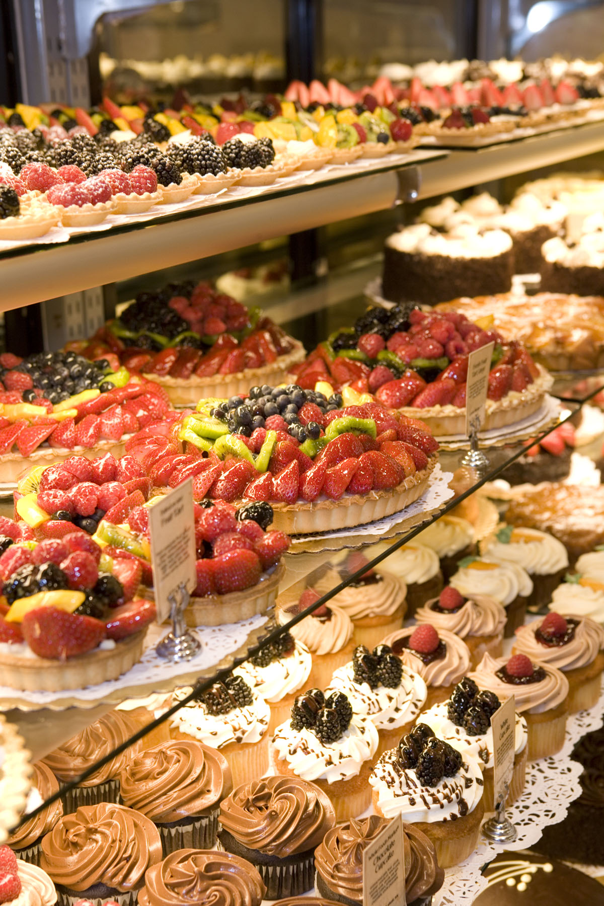 Кондитерский магазин. Cake marketing. Наполеон домашний перекресток. Green market / грин маркет. Десерт маркет.